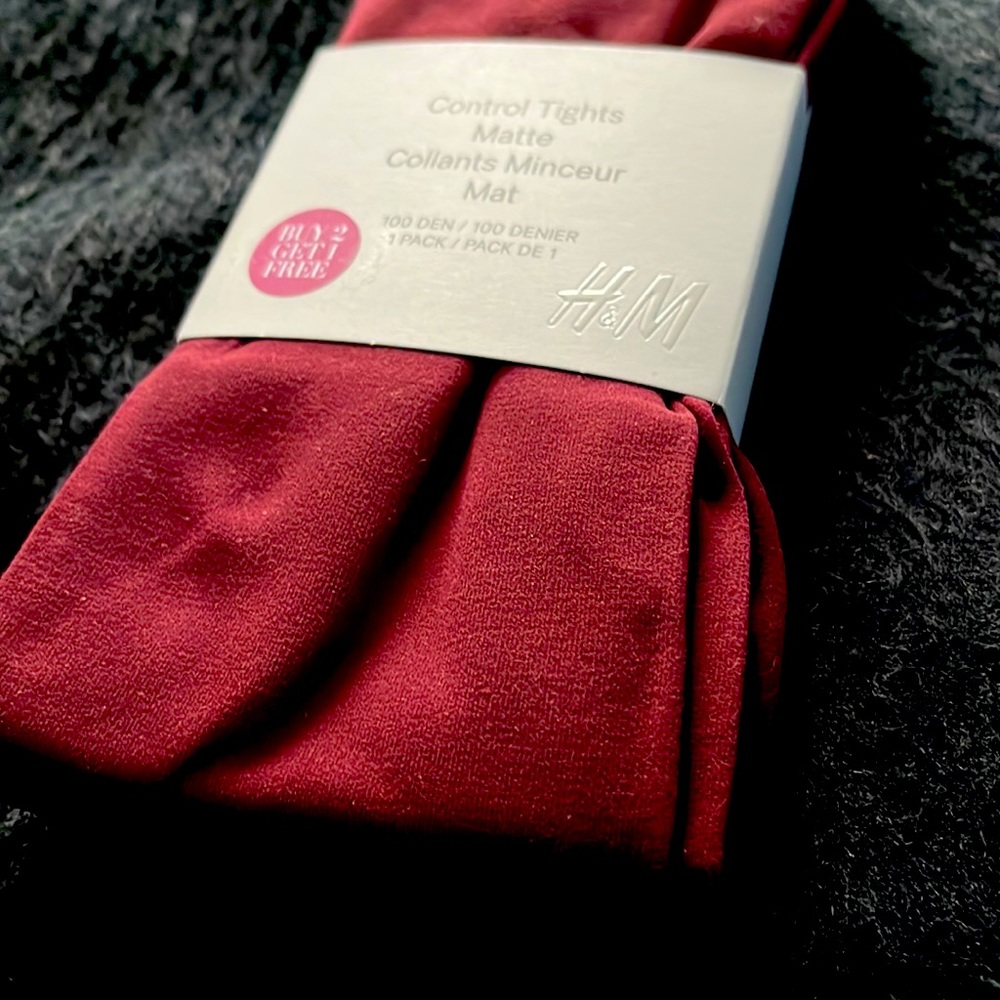***SOLD 𝑺𝑨𝑳𝑬!! 🆕 Control Matte Tights - Picture 2 of 2